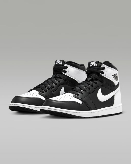 Air Jordan 1 Retro High OG "Black & White"